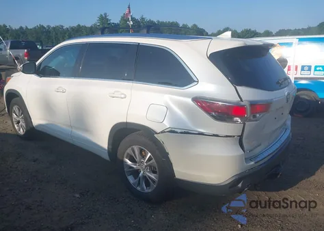 2015 Toyota Highlander Xle V6 from USA, damaged, VIN 5TDJKRFH8FS109182